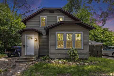 1809 Race Street, Kalamazoo, MI 49001
