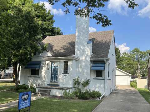3353 Birchwood Street, Trenton, MI 48183