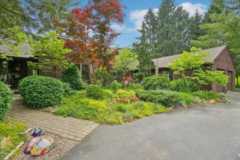 3377 Timberwood Lane, Ann Arbor, MI 48103