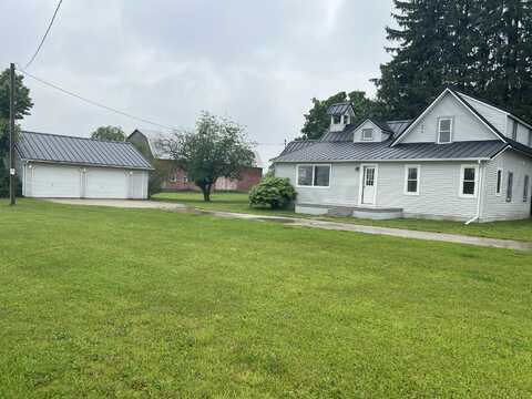 855 E Hansen Road, Scottville, MI 49454