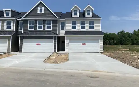 2843 W Highgate Street, Kentwood, MI 49512