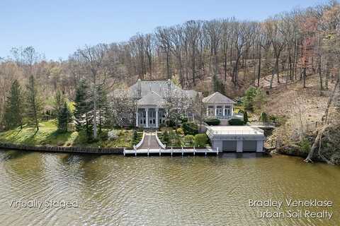 7635 Sandy Hollow Drive SE, Alto, MI 49302