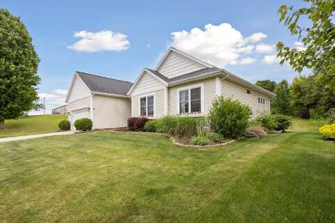 552 N Creek Court NE, Rockford, MI 49341