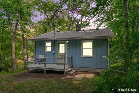 8390 Keller Road, Delton, MI 49046