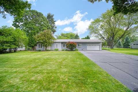 163 Robinson Road, Jackson, MI 49203