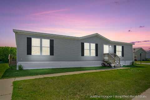 981 Pinecreek, Middleville, MI 49333