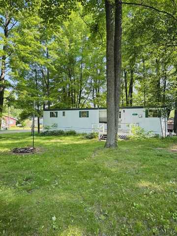 5340 Birch Island Drive, Barryton, MI 49305