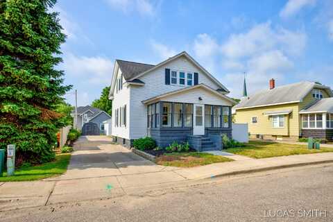 236 E Cherry Street, Zeeland, MI 49464