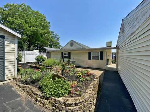 16305 Pretty Lake Drive, Mecosta, MI 49332