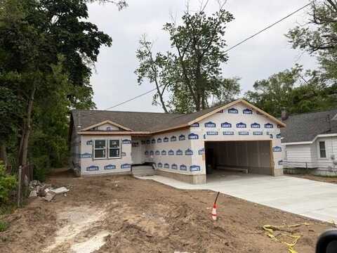 561 Mary Street, Muskegon, MI 49442
