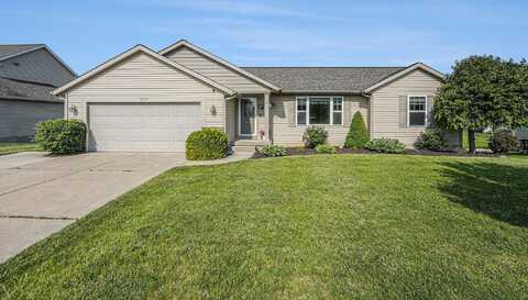 6479 Dew Pointe Avenue SE, Caledonia, MI 49316