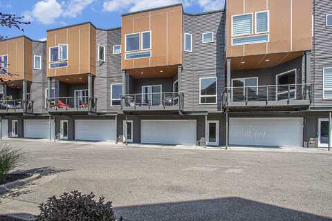 379 Macatawa Park, Holland, MI 49423