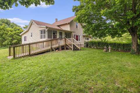 20821 J Drive N, Marshall, MI 49068