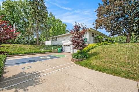 3210 Niles Buchanan Road, Buchanan, MI 49107