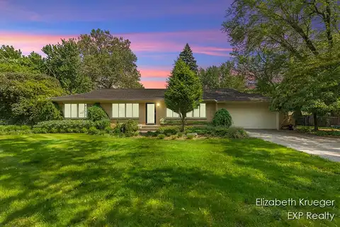 2335 Delange Drive SE, Grand Rapids, MI 49506