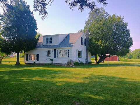 21264 Meceola Road, Paris, MI 49338