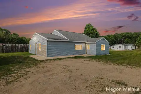 3682 W Long Lake Road, Orleans, MI 48865