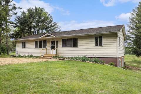 6900 Welch Lake Road, Grass Lake, MI 49240
