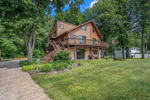 50041 David Drive, Dowagiac, MI 49047