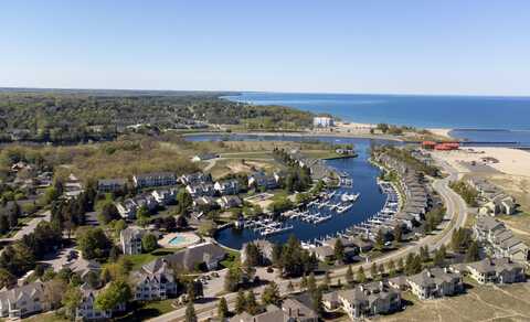92 Marina Drive, Manistee, MI 49660