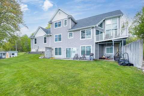 619 Arbutus Drive, Cadillac, MI 49601