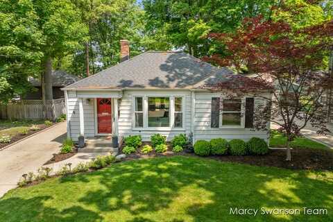 815 Reynard Street SE, Grand Rapids, MI 49507