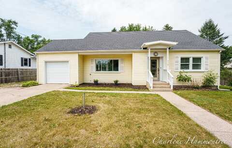 716 W Oak Street, Greenville, MI 48838
