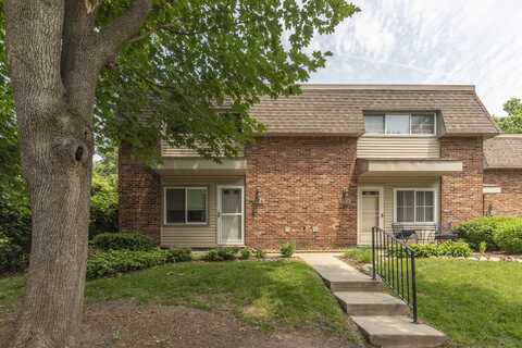 517 Longshore Drive, Ann Arbor, MI 48105