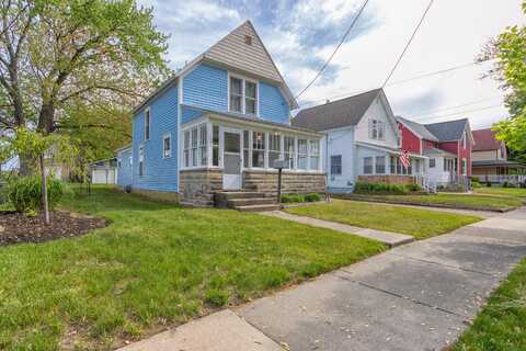 825 Conger Street, South Haven, MI 49090