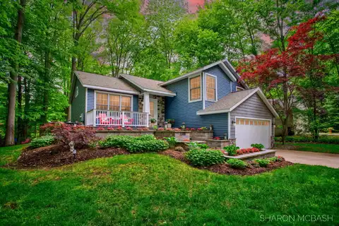 3348 Clearview Lane, Saugatuck, MI 49453