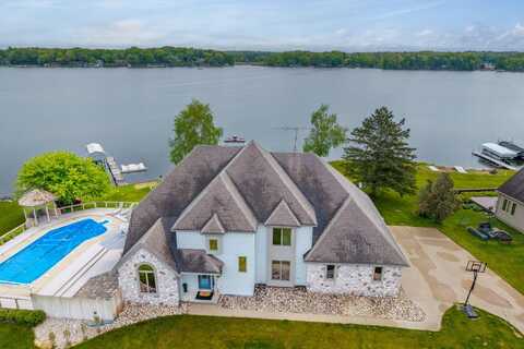 10860 Apple Court, Stanwood, MI 49346
