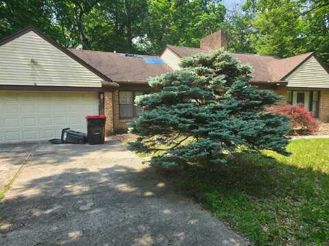 21885 Maplewood Dr Drive, Southfield, MI 48033