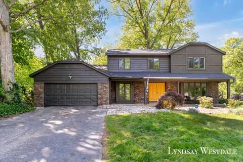 6774 Woodbrook Drive SE, Grand Rapids, MI 49546