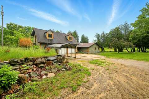 21759 205th Avenue, Paris, MI 49338