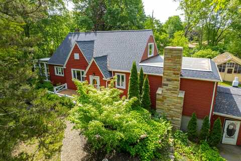 7938 E Drive N, Battle Creek, MI 49014