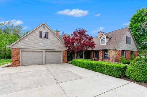 2842 High Winds Lane, Oakland, MI 48363