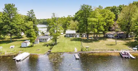 60858 Lilly Lake Drive, Jones, MI 49061