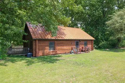 67095 Hillcrest Drive, Jones, MI 49061