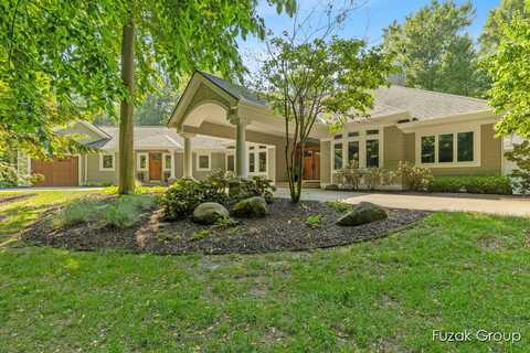 17180 Shore Oaks West Lane, Holland, MI 49424