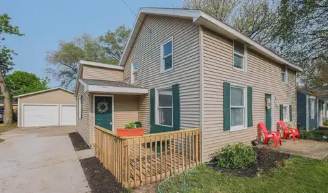 1749 Burlingame Avenue SW, Wyoming, MI 49509