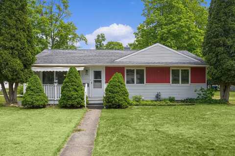 817 Cherry Avenue, Big Rapids, MI 49307