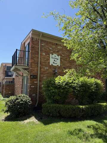 620 E Lincoln Avenue, Royal Oak, MI 48067