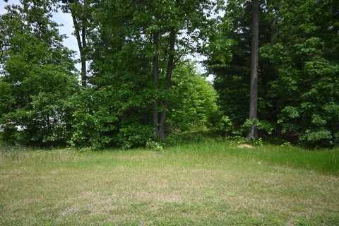 3352 White Eagle Drive, Muskegon, MI 49442