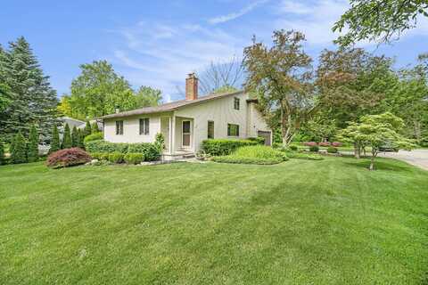 2800 Kimberley Road, Ann Arbor, MI 48104
