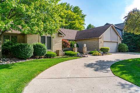 37860 STABLEVIEW Drive, Farmington, MI 48335