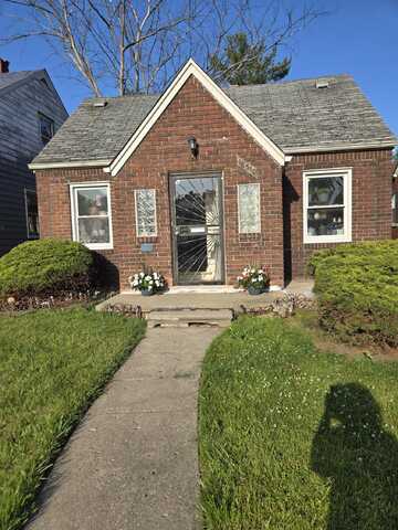 18510 Alcoy Avenue, Detroit, MI 48205