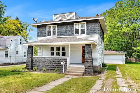 143 Ridgewood Street SE, Kentwood, MI 49548
