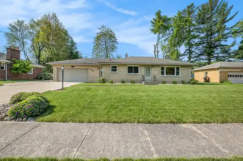 1500 Pickett Street SE, Kentwood, MI 49508