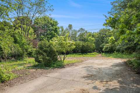 2108 Newport Road, Ann Arbor, MI 48103