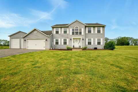 5534 W Clarksville Road, Lake Odessa, MI 48849